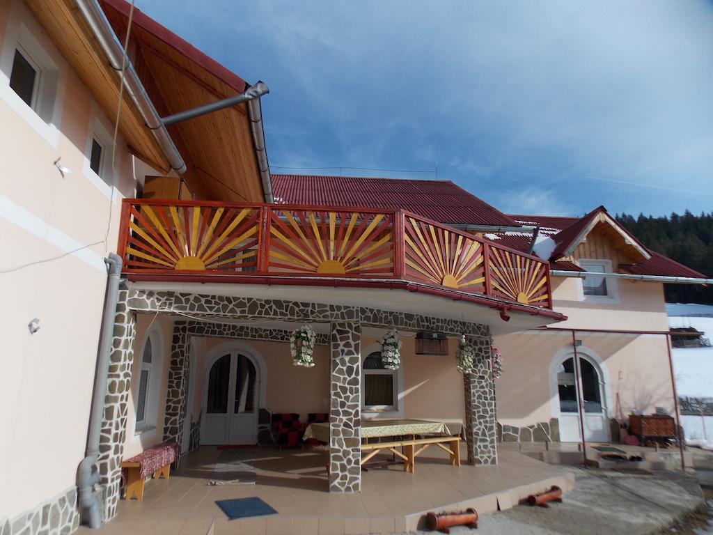 Pensiunea Paradiso Poiana Teiului Extérieur photo