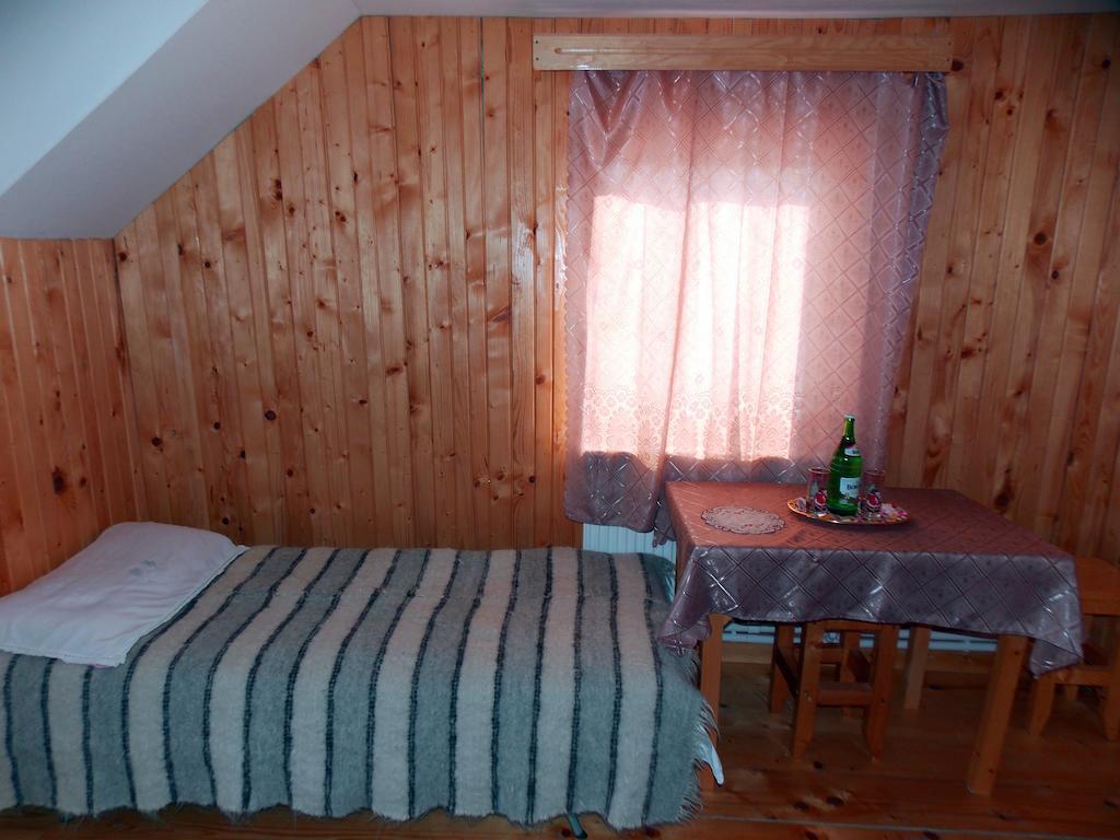 Pensiunea Paradiso Poiana Teiului Chambre photo
