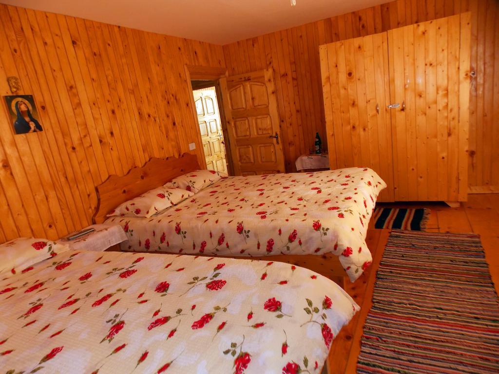 Pensiunea Paradiso Poiana Teiului Chambre photo