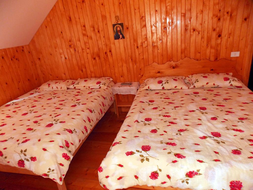 Pensiunea Paradiso Poiana Teiului Chambre photo