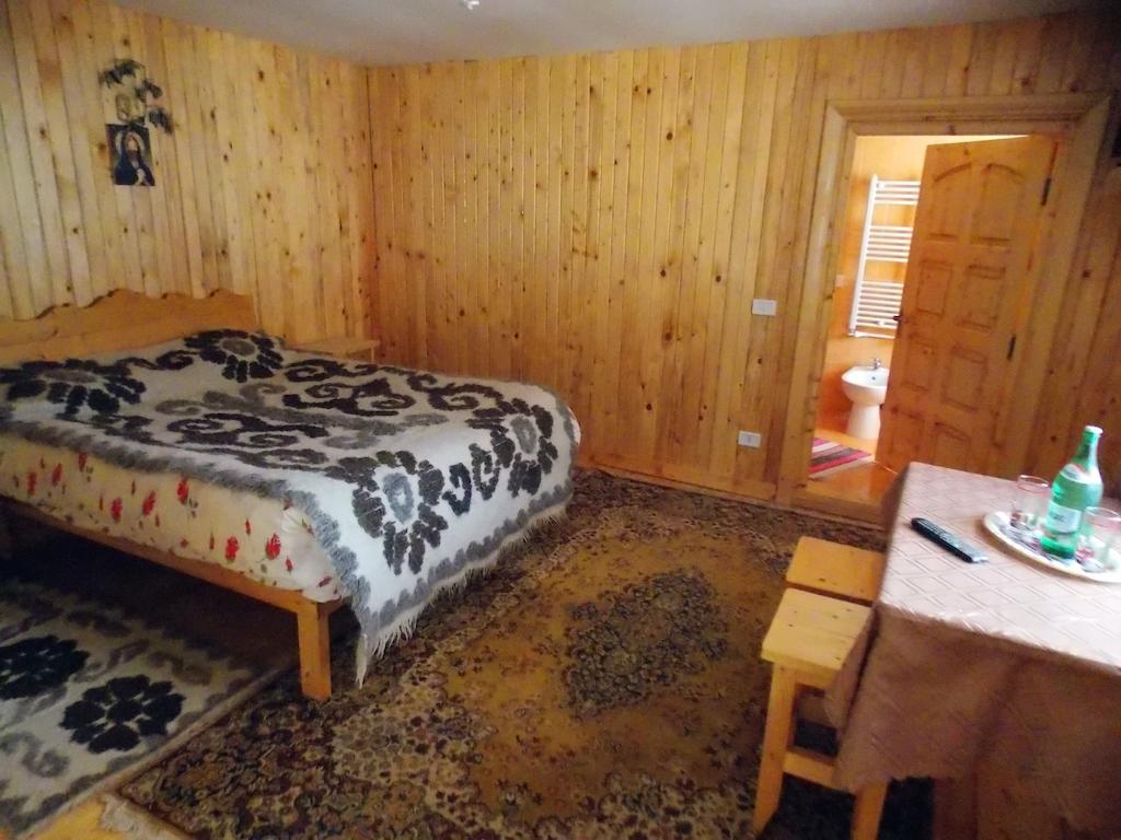 Pensiunea Paradiso Poiana Teiului Chambre photo