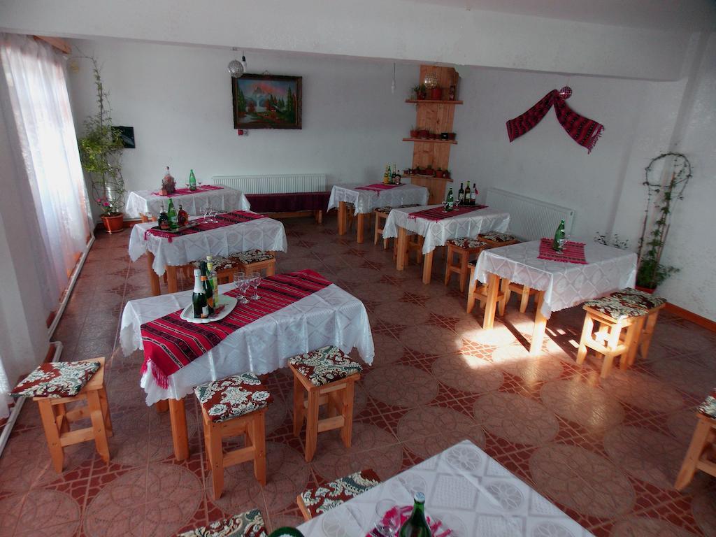 Pensiunea Paradiso Poiana Teiului Extérieur photo