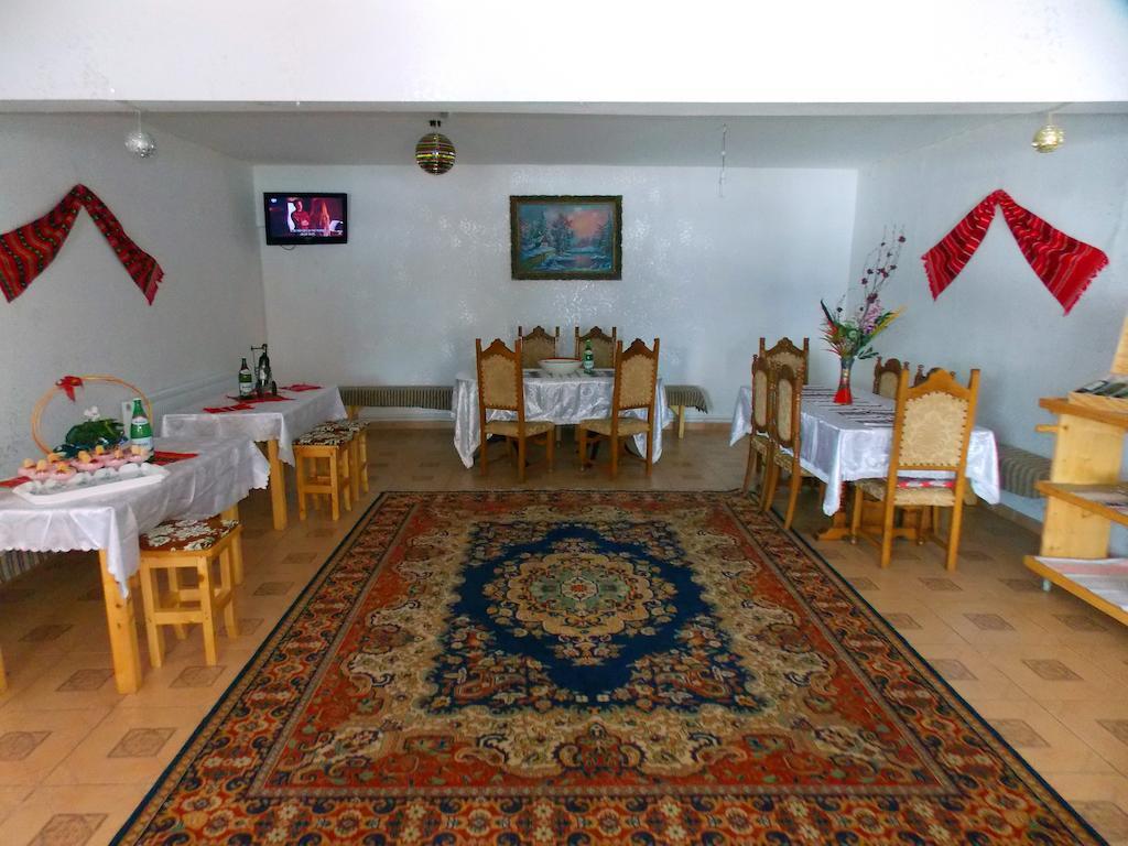 Pensiunea Paradiso Poiana Teiului Extérieur photo